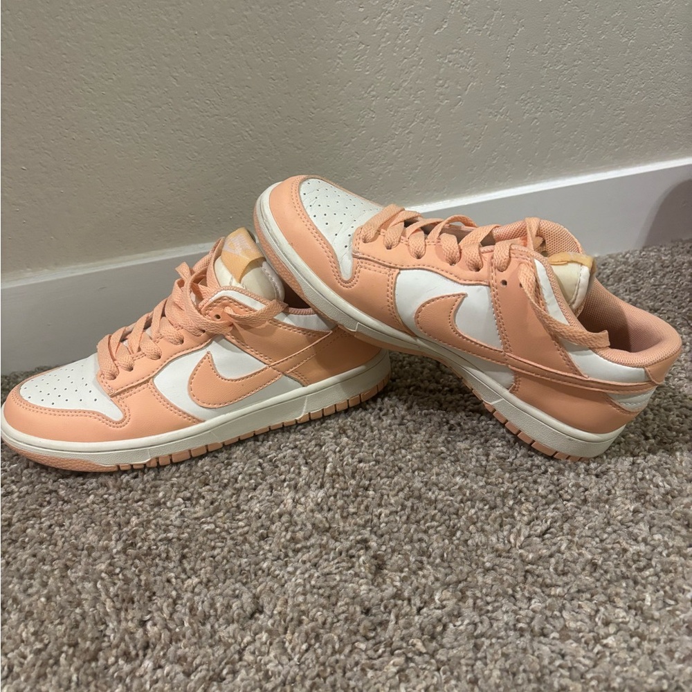 Women’s dunk low ‘sail and harvest moon dunks